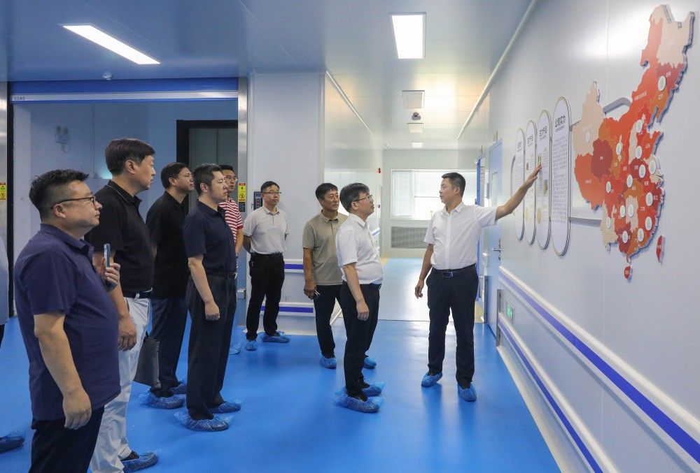 校十大滚球体育app手机版下载书记李