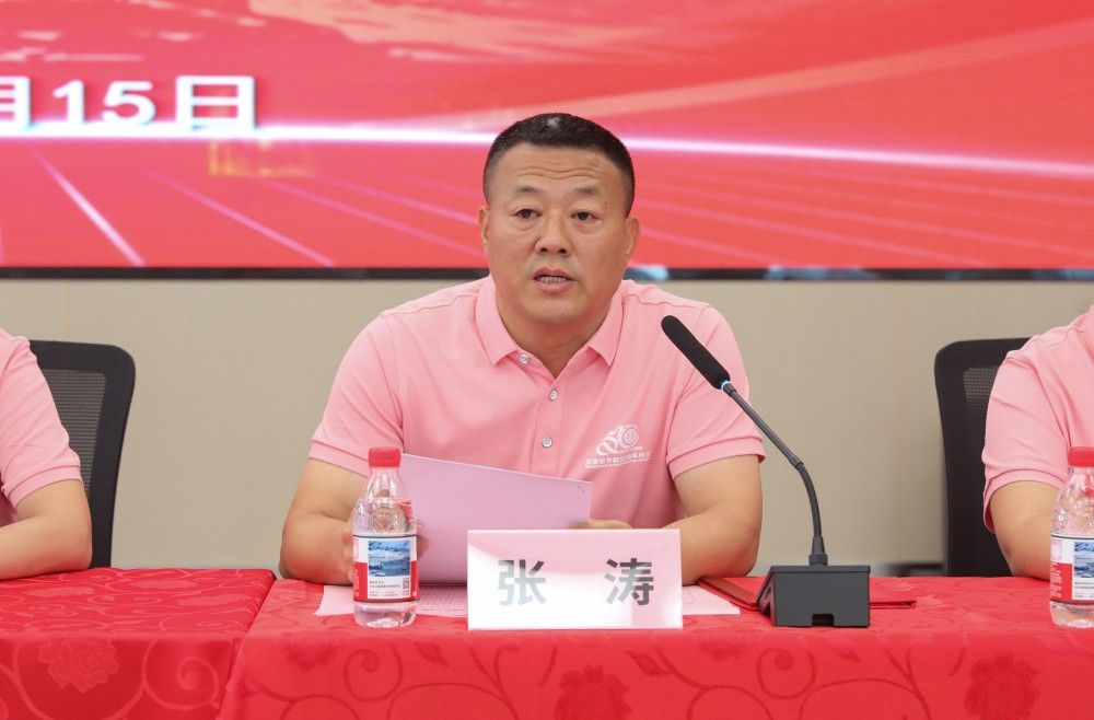 校十大滚球体育app官方网站副书记